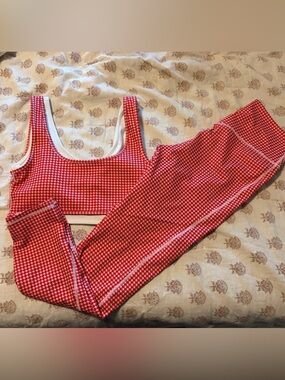 ACTA x Halle Simons Red Houndstooth Sports Bra and Legging Set - Women